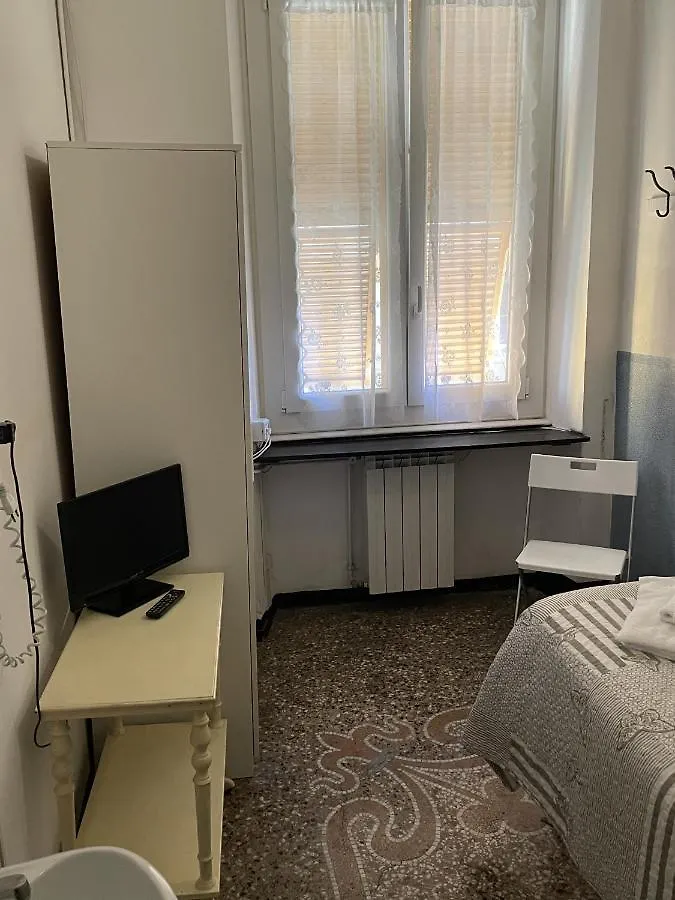 Albergo Novecento Genoa 2*,  Italy