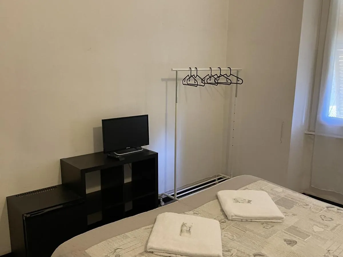 Albergo Novecento Genoa 2*,  Italy